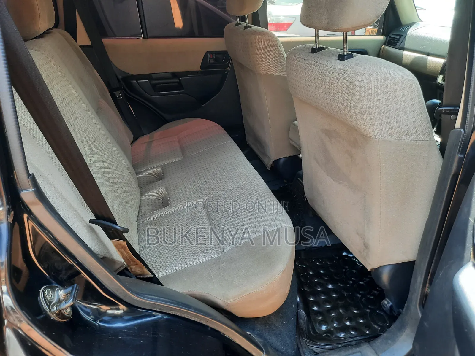 Mitsubishi Pajero IO 2000 Black
