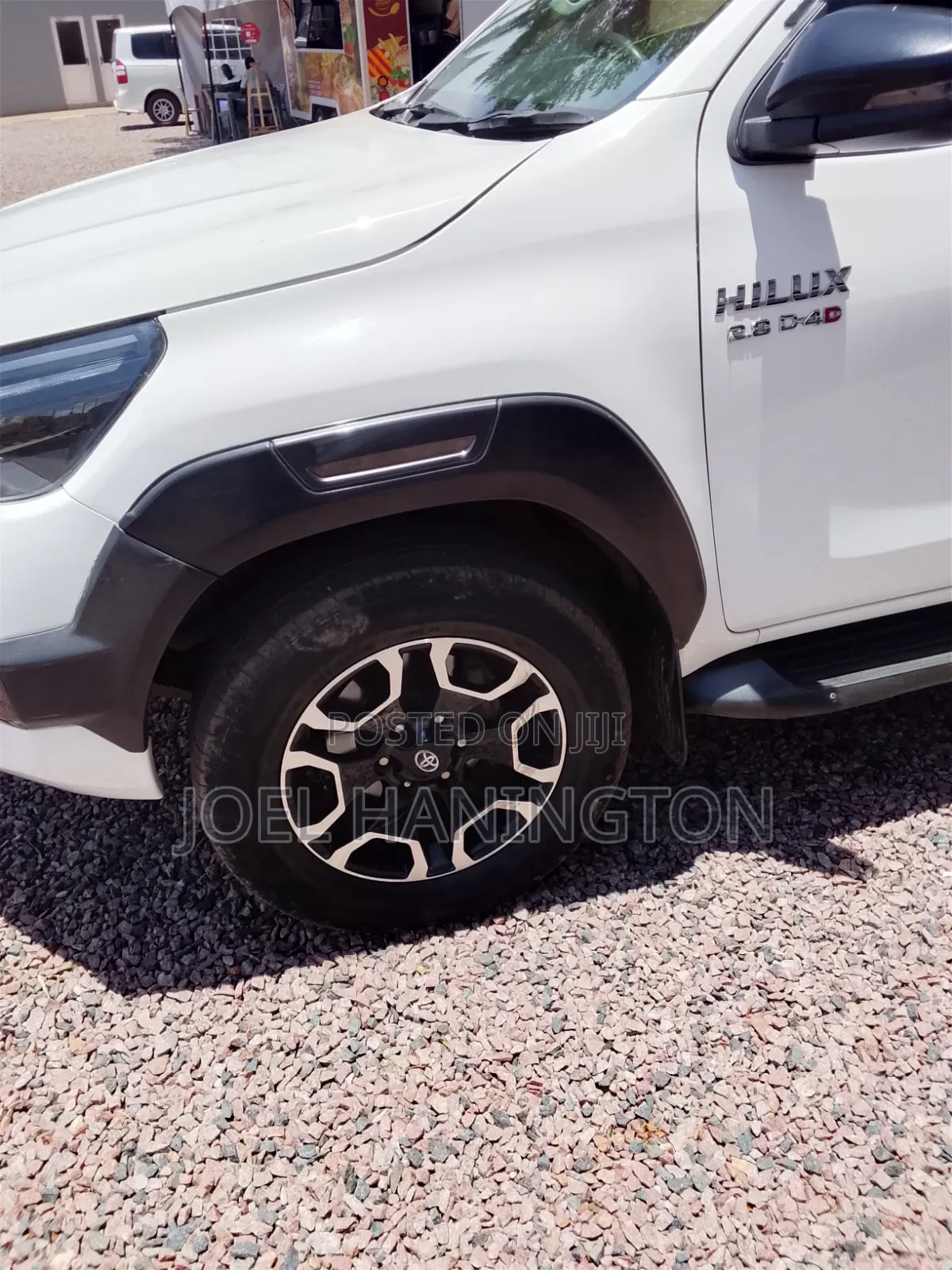 Toyota Hilux 2021 White