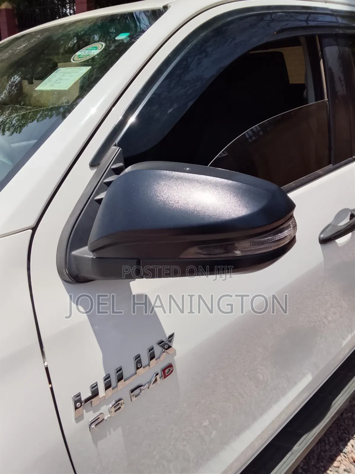 Toyota Hilux 2021 White