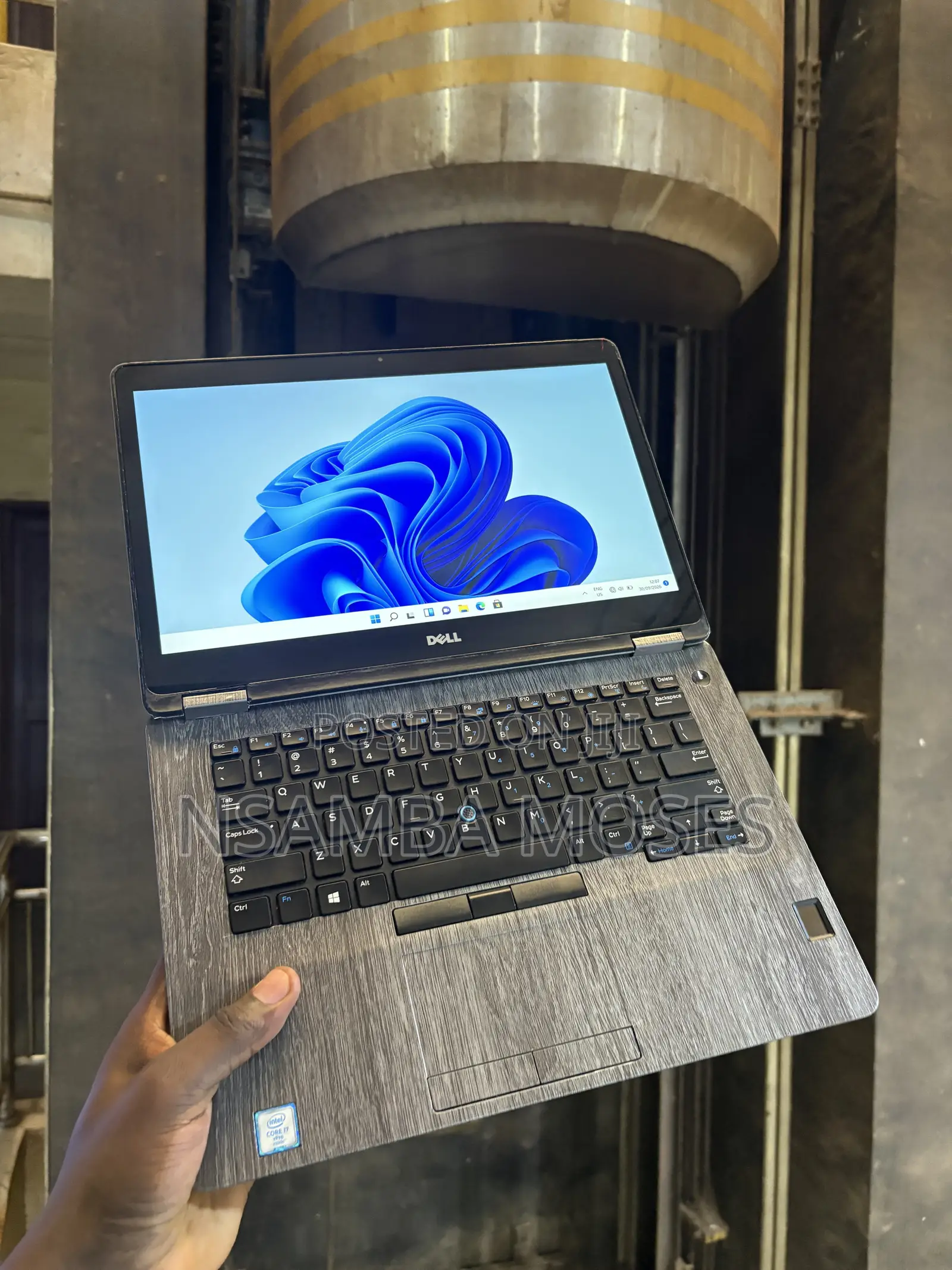 Laptop Dell Latitude E7470 8GB Intel Core i7 SSD 256GB