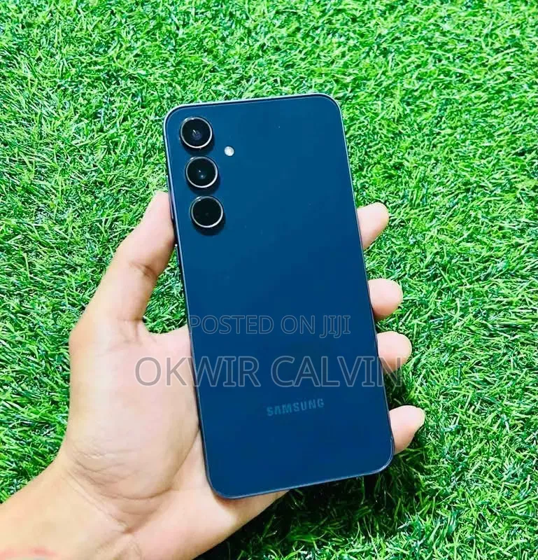 New Samsung Galaxy A55 256 GB Black