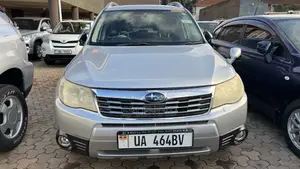 Subaru Forester 2010 Silver