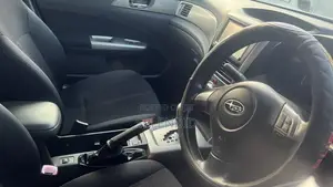 Subaru Forester 2010 Silver