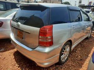 Toyota Wish 2003 Silver
