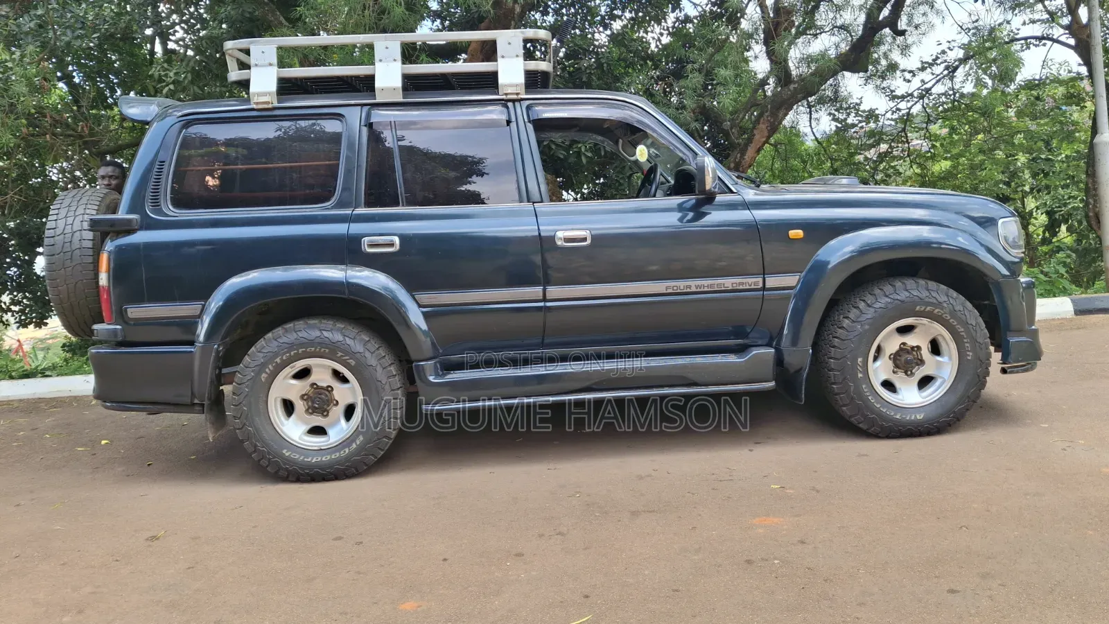 Toyota Land Cruiser 2000 Green