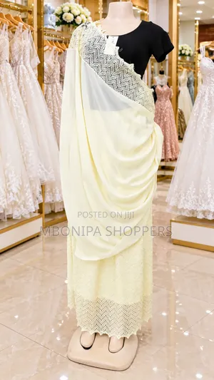 Elegant Mushanana Traditional Dress – Ivory Black