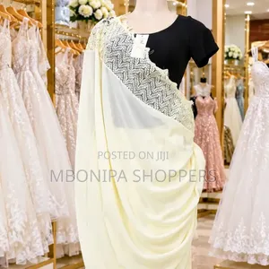 Elegant Mushanana Traditional Dress – Ivory Black
