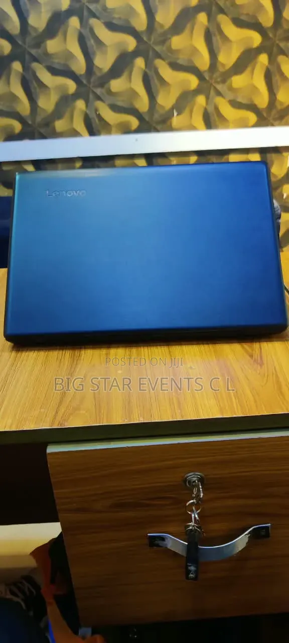 Laptop Lenovo 4GB Intel Core i5 HDD+SSD 500GB