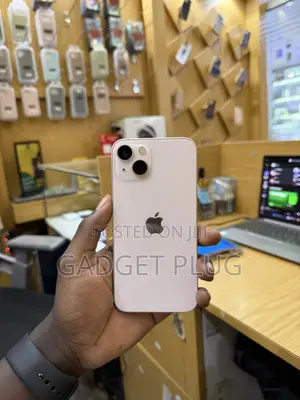 Apple iPhone 13 128 GB Pink