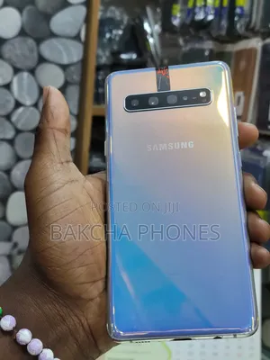 New Samsung Galaxy S10 Plus 128 GB Green