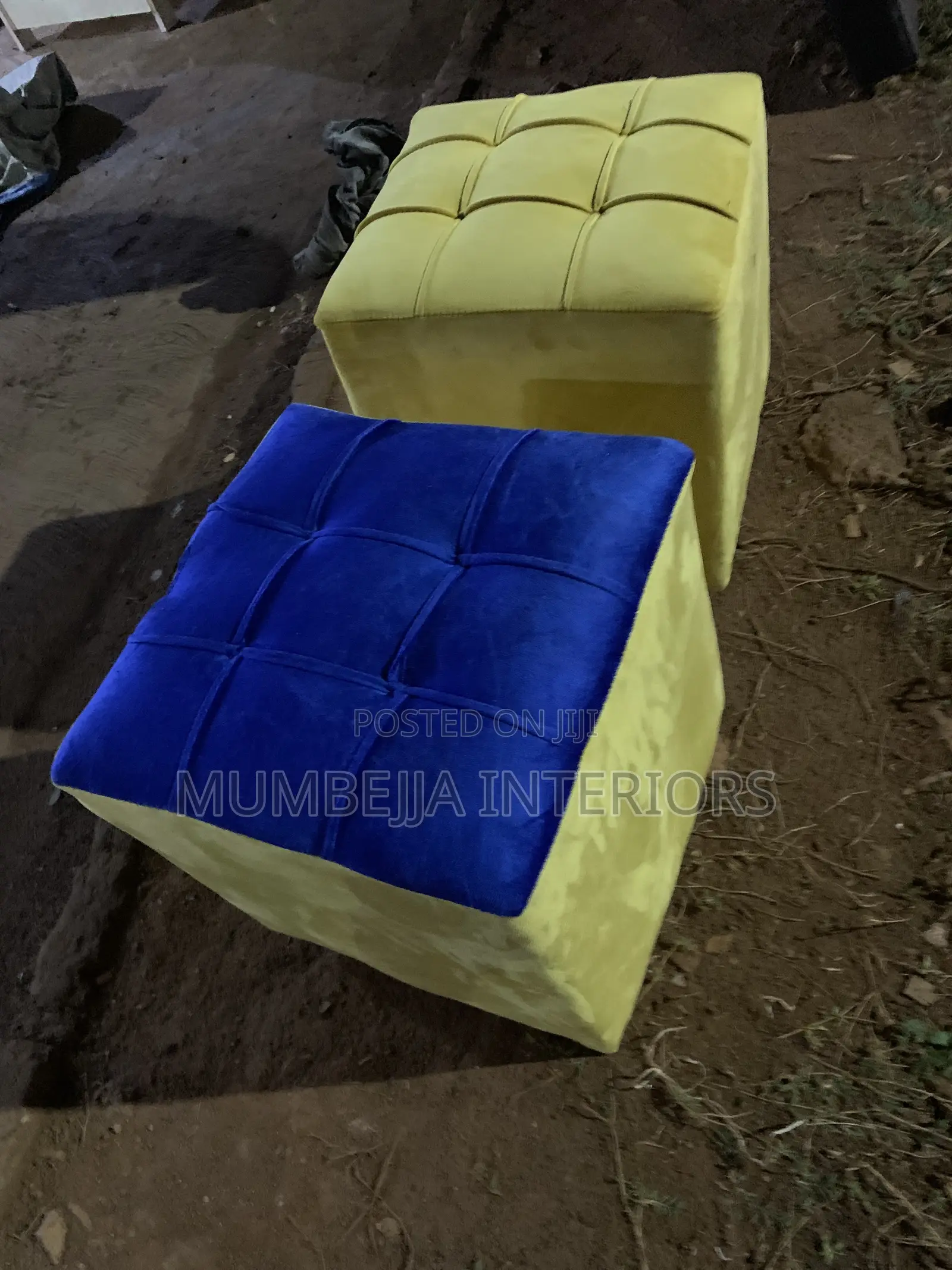 Simple Pouf