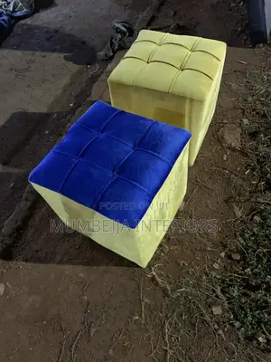 Simple Pouf