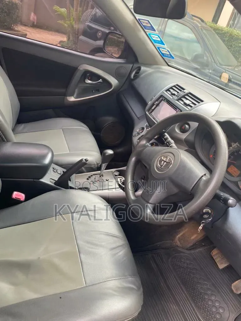 Toyota RAV4 2007 Black