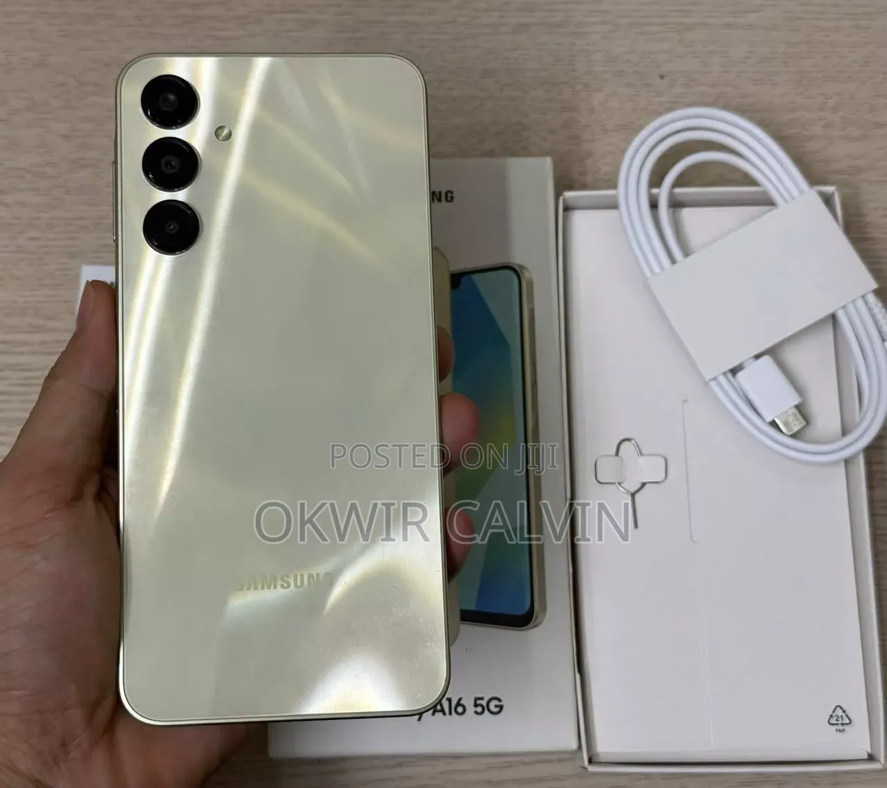 New Samsung Galaxy A16 5G 256 GB Gold