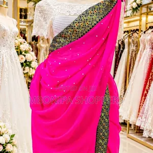 Mushanana – Elegant Hot Pink Traditional Bridal Wrap
