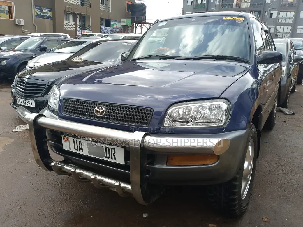 Toyota RAV4 Base 4x4 1999 Blue