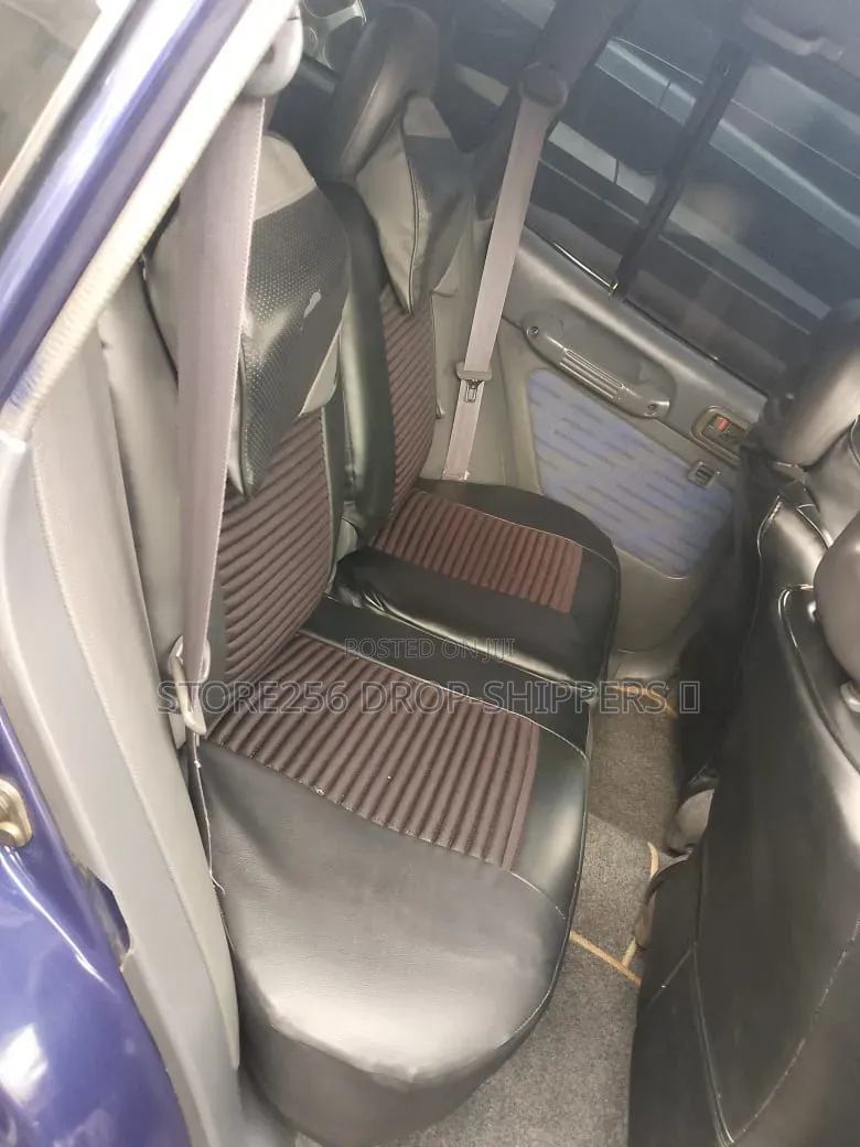 Toyota RAV4 Base 4x4 1999 Blue