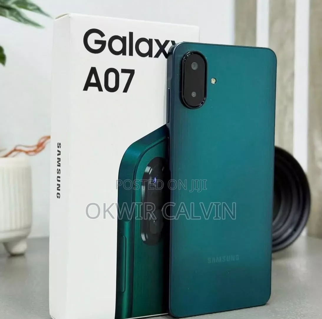 New Samsung Galaxy A07 5G 128 GB Green