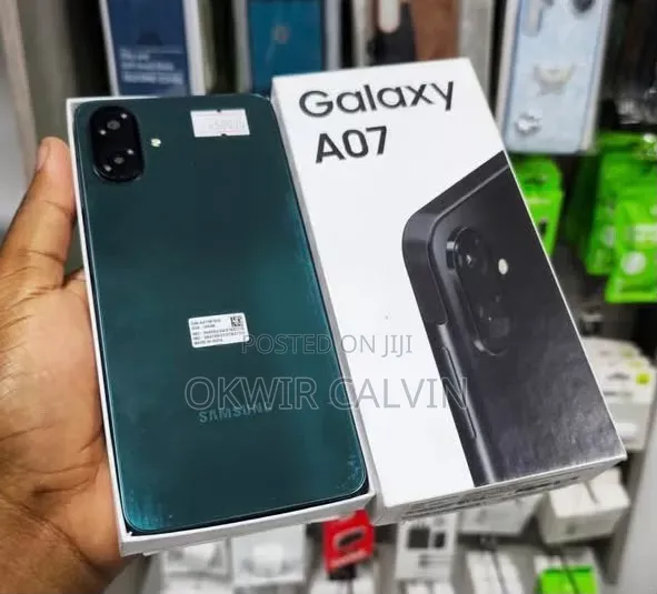 New Samsung Galaxy A07 5G 128 GB Green