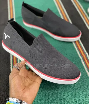 Men's Breathable Knit Slip-on Sneakers