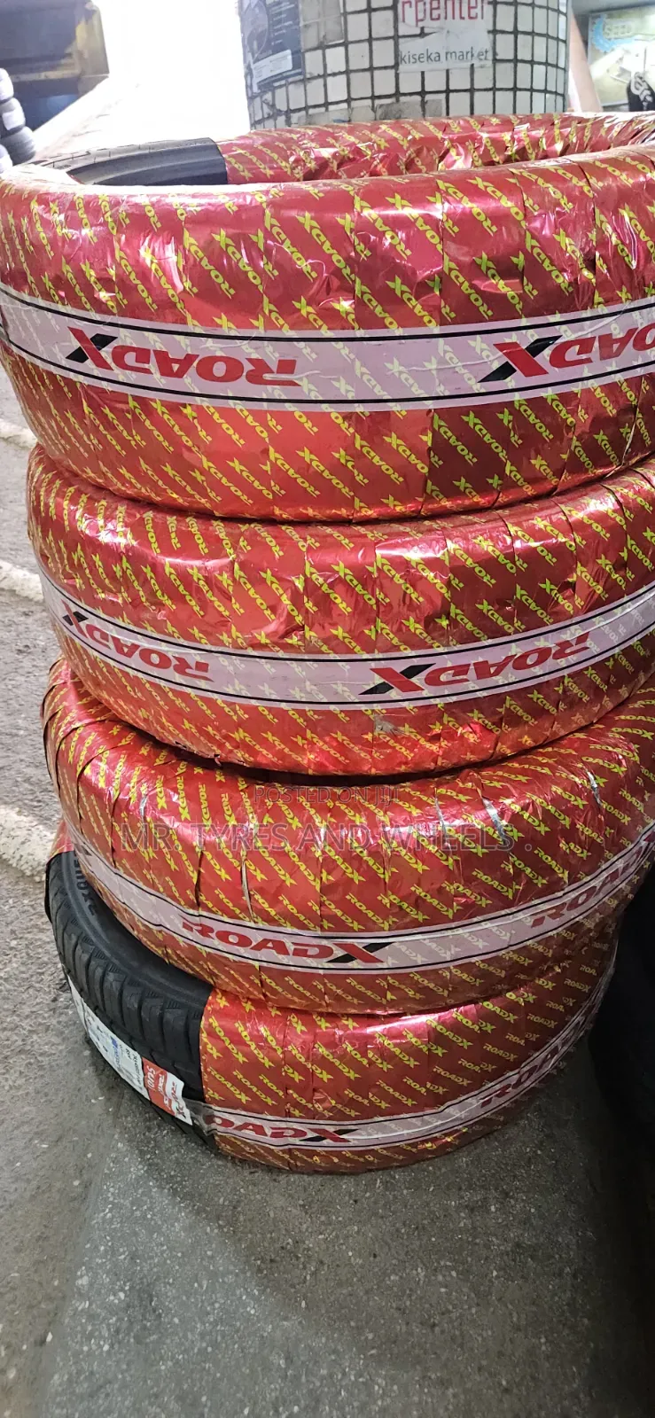 245/45r21 Roadx SU01 Tyres