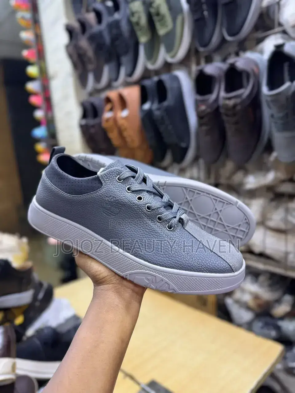 Timberland Low-Top Smart Casual Leather Sneakers