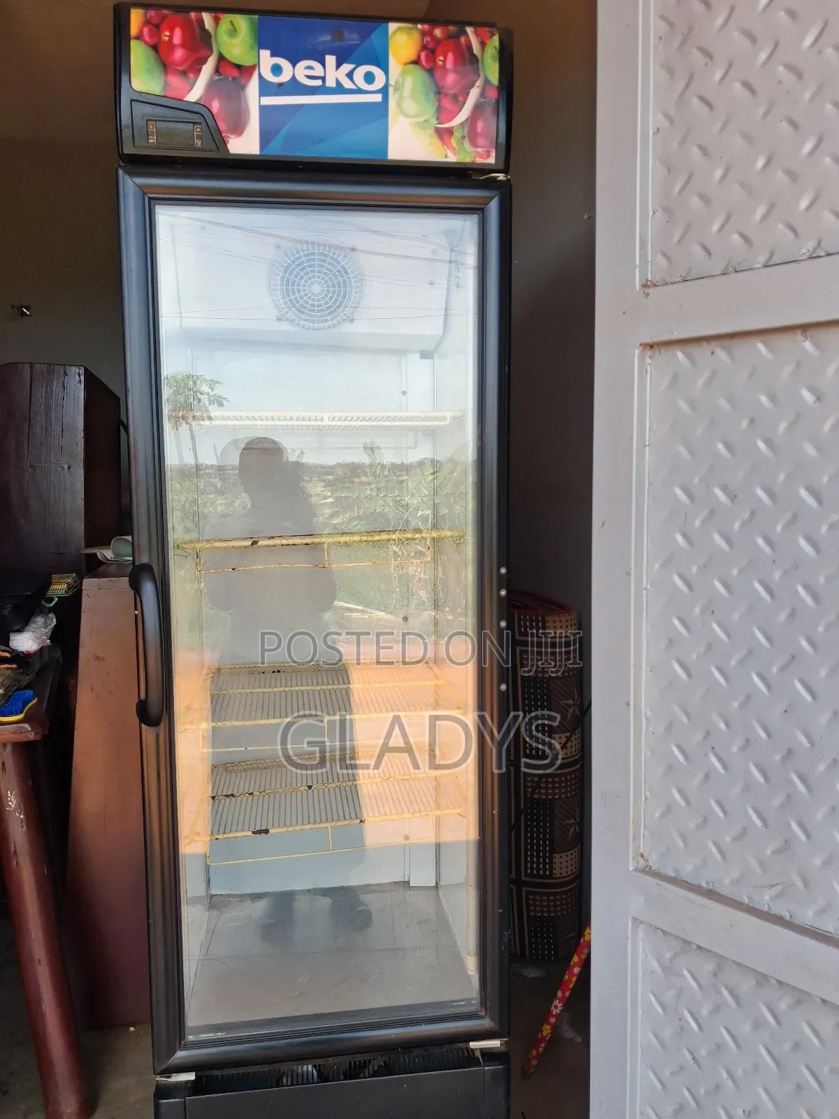 Display Fridge
