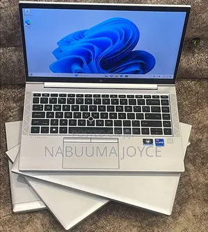 New Laptop HP EliteBook 840 G8 8GB Intel Core i7 SSD 256GB