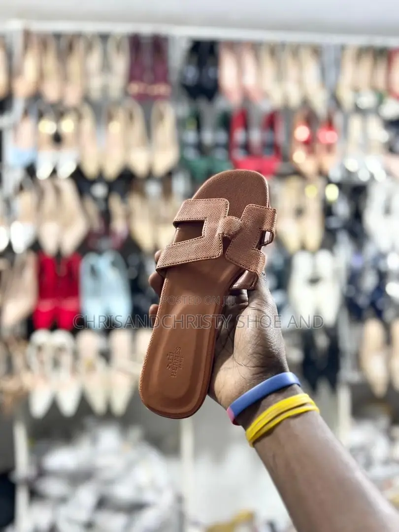 Classy Hermes H-Slippers for Ladies in All Colors