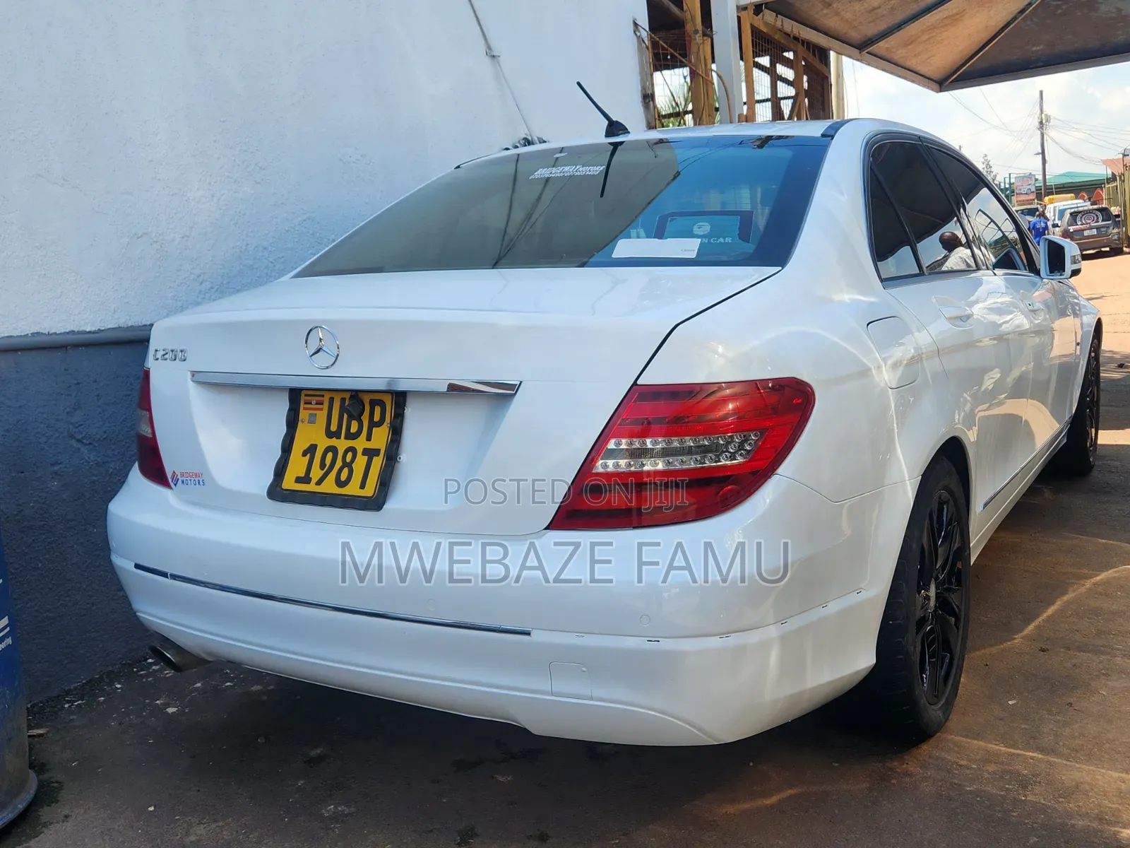 Mercedes-Benz C200 2010 White