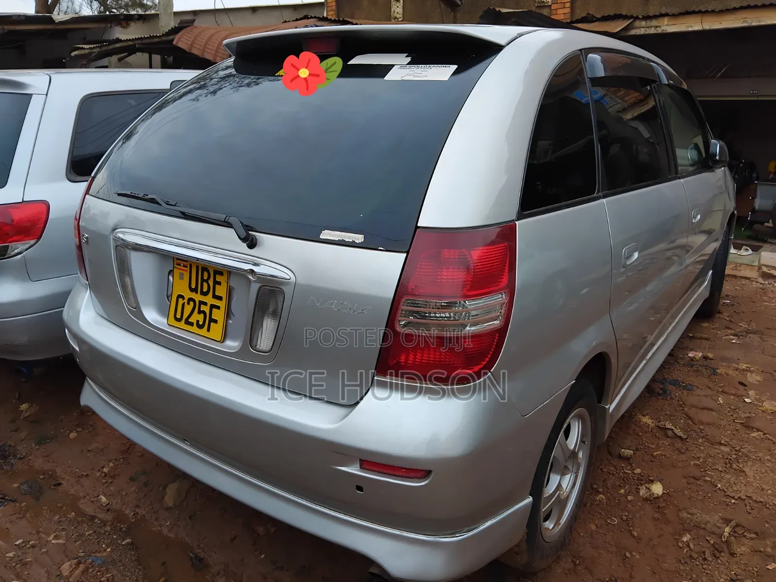 Toyota Nadia 2003 Gray