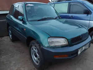 Toyota RAV4 Cabriolet 1998 Green