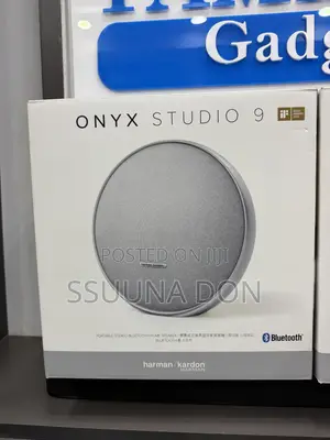 Onyx Studio 9