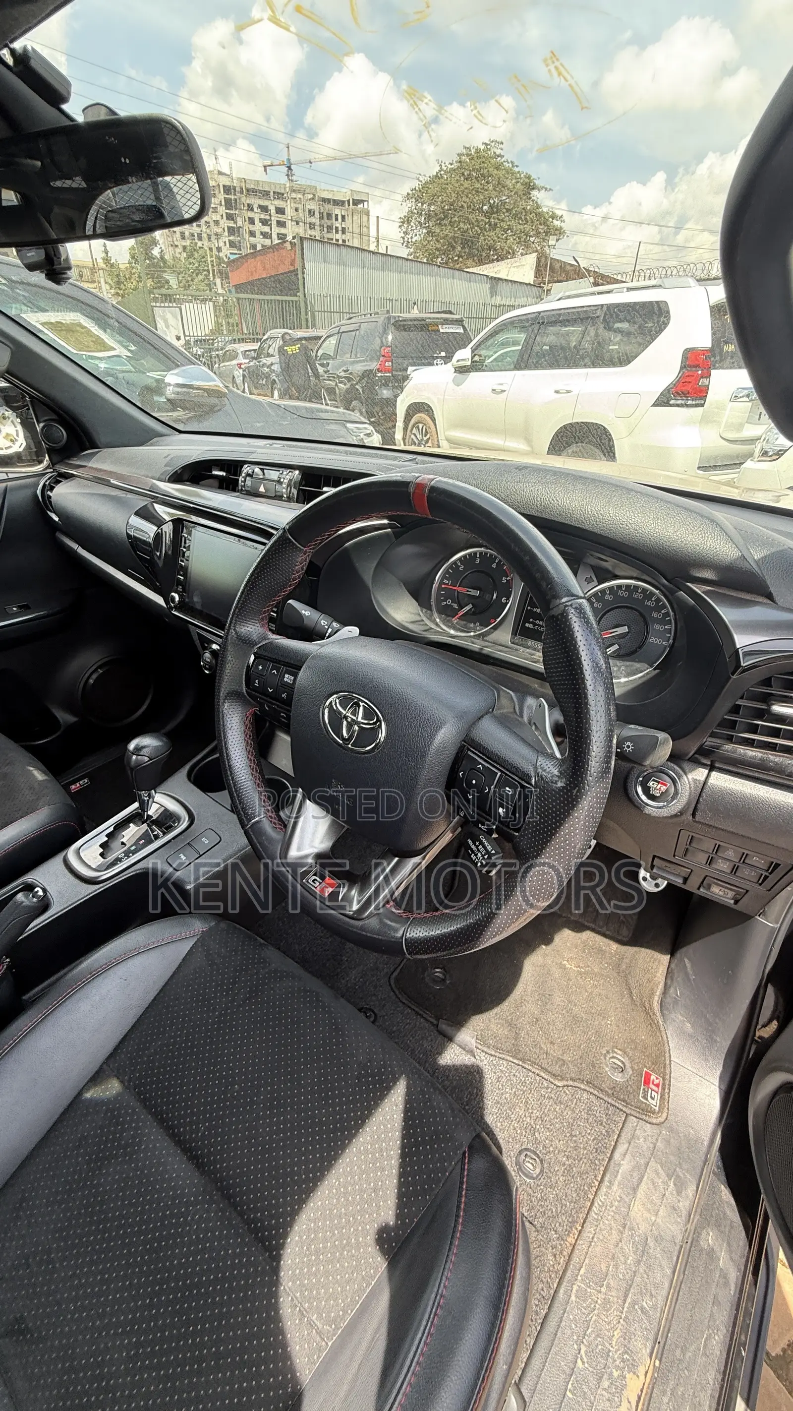 Toyota Hilux Revo Double Cab Deisel 2.8 AWD 2022 Black
