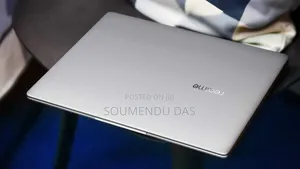 New Laptop 8GB Intel Core i3 SSD 256GB