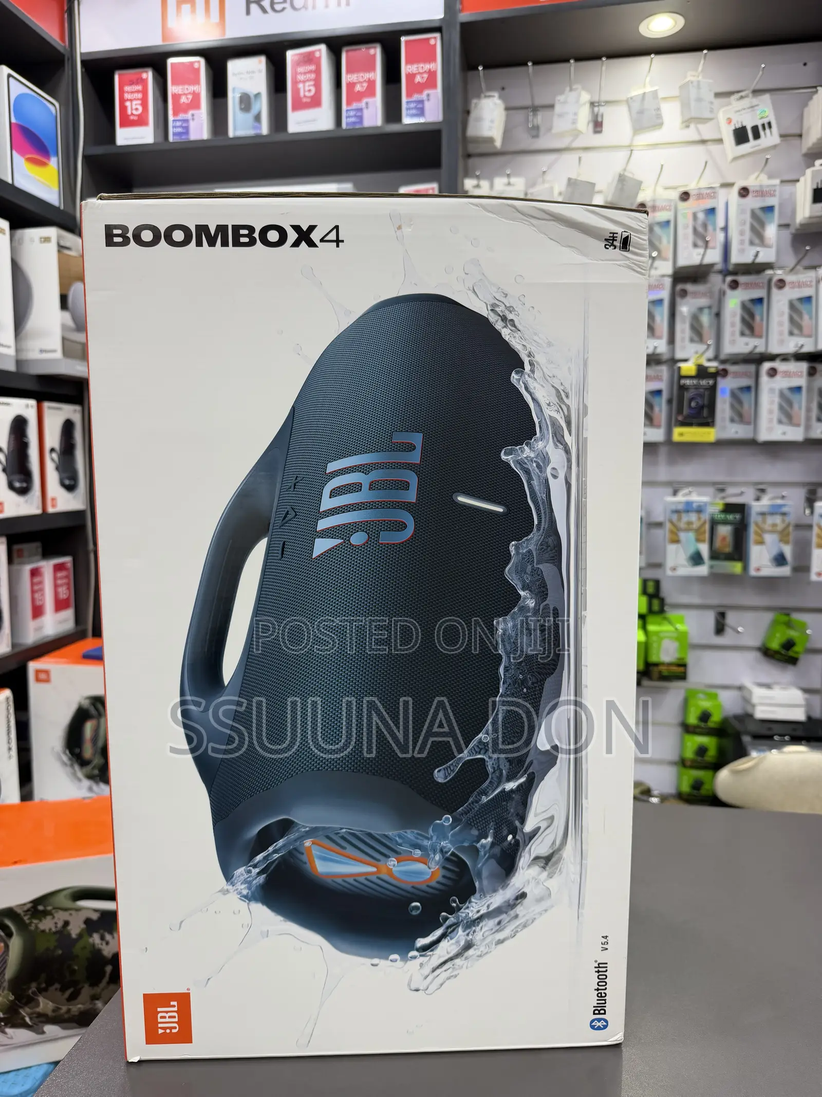 JBL BoomBox 4