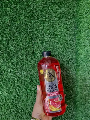 Purest Glow & Sk Dutches Faster Lightening Scrub Shower Gels