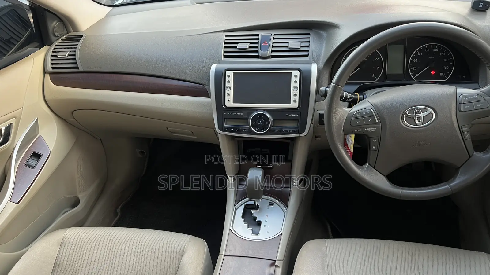 Toyota Premio 2010 Silver