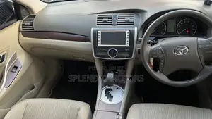 Toyota Premio 2010 Silver