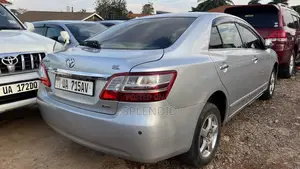 Toyota Premio 2010 Silver