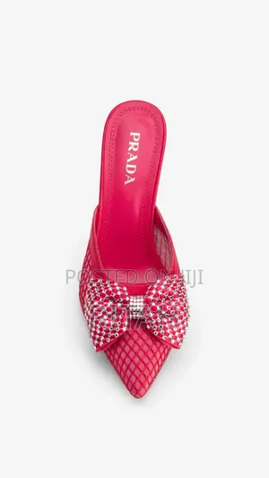 40 Red Diamond Bow Heels