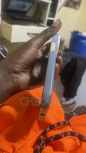 Apple iPhone 12 64 GB Blue