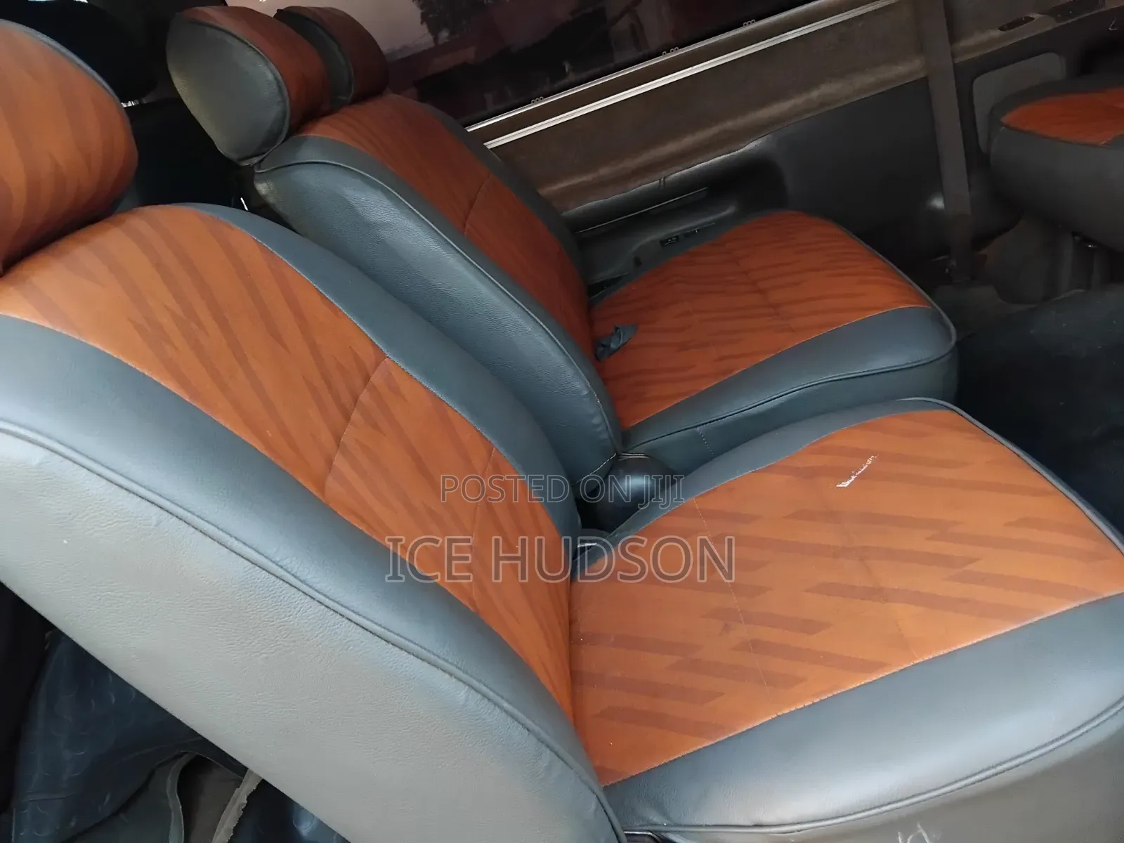 Toyota HiAce 2000