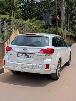 Subaru Outback 2014 White