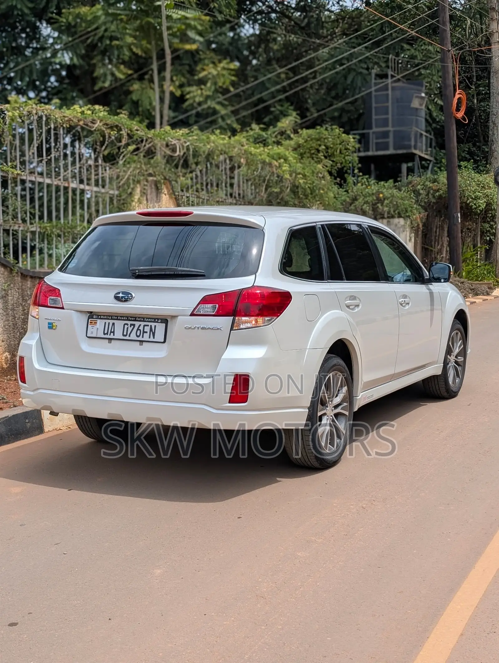Subaru Outback 2014 White