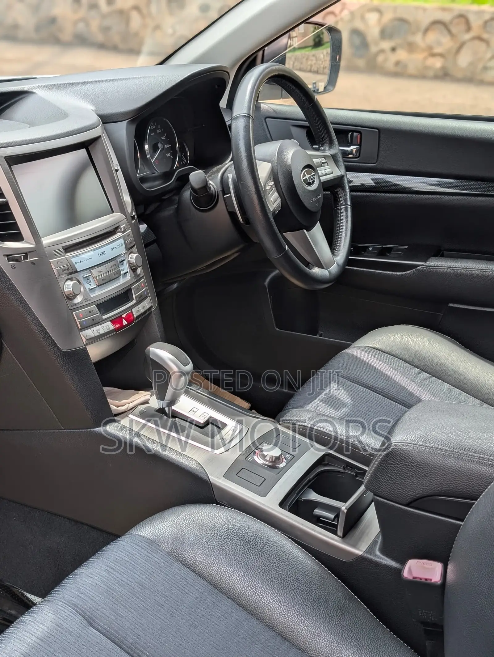 Subaru Outback 2014 White