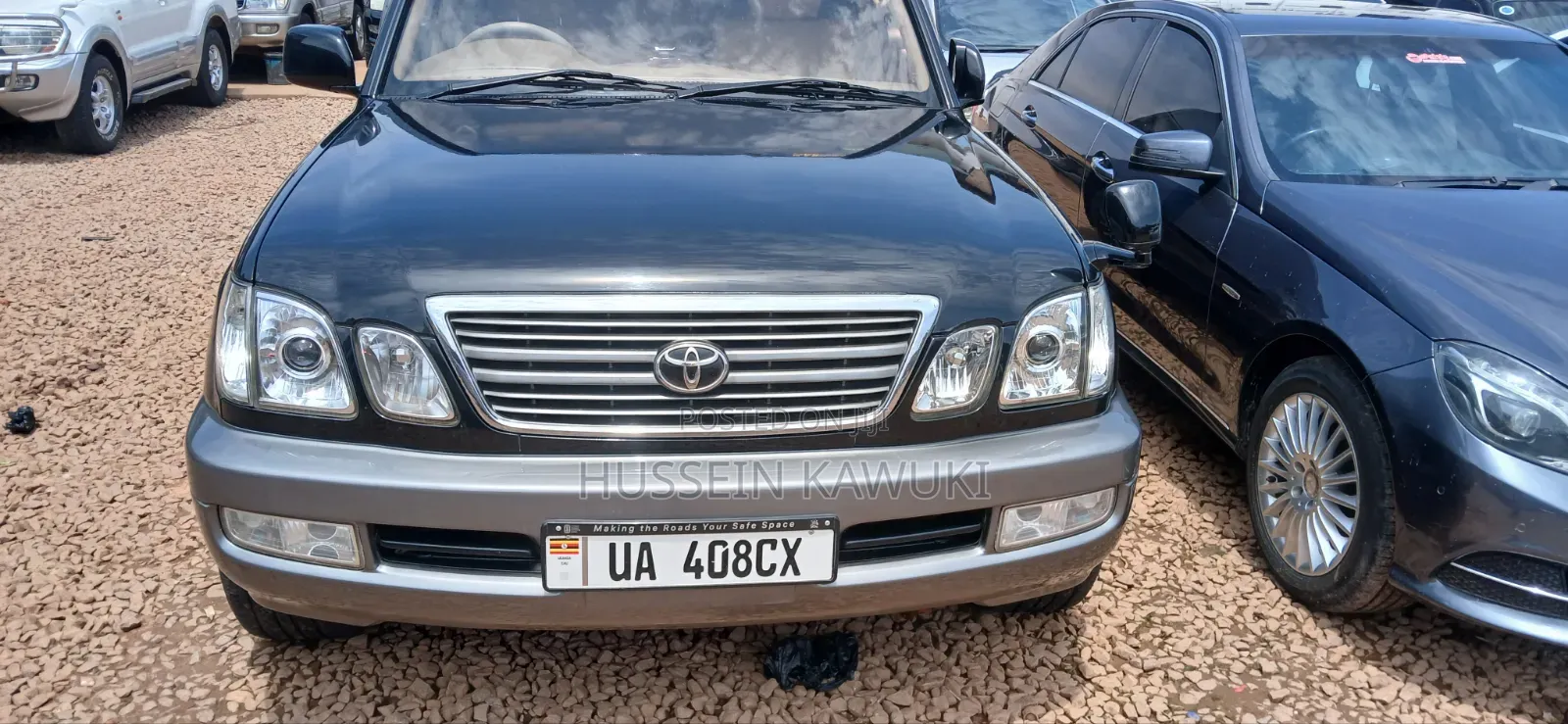 Toyota Land Cruiser Cygnus 4.7 2004 Black