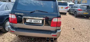 Toyota Land Cruiser Cygnus 4.7 2004 Black