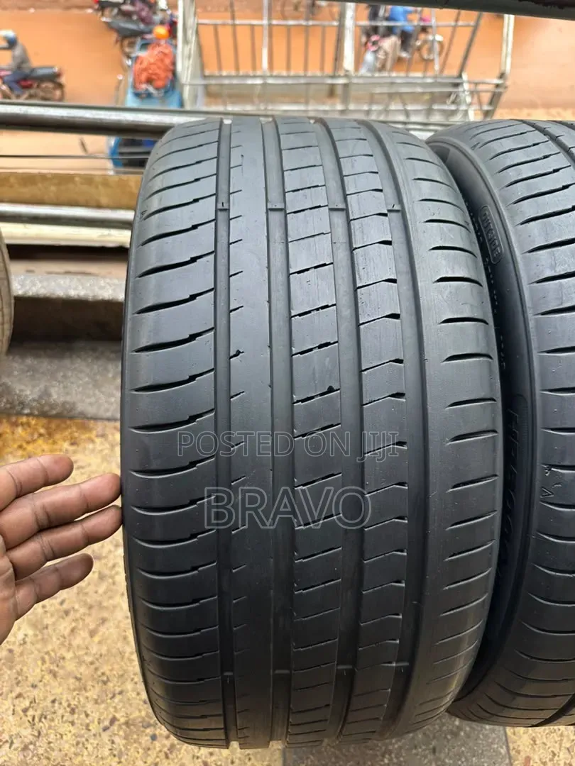 245/40r18 Good Condition Tyres for Benz