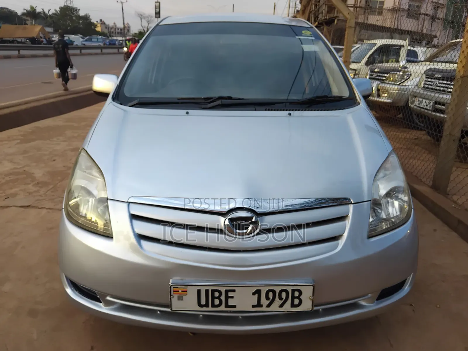 Toyota Passo 2005